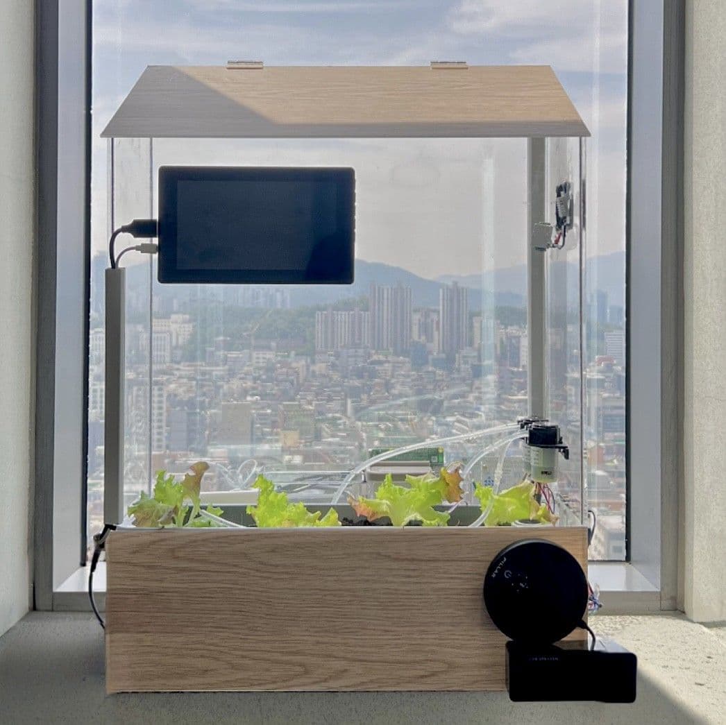 Leafree AI smart-farm product